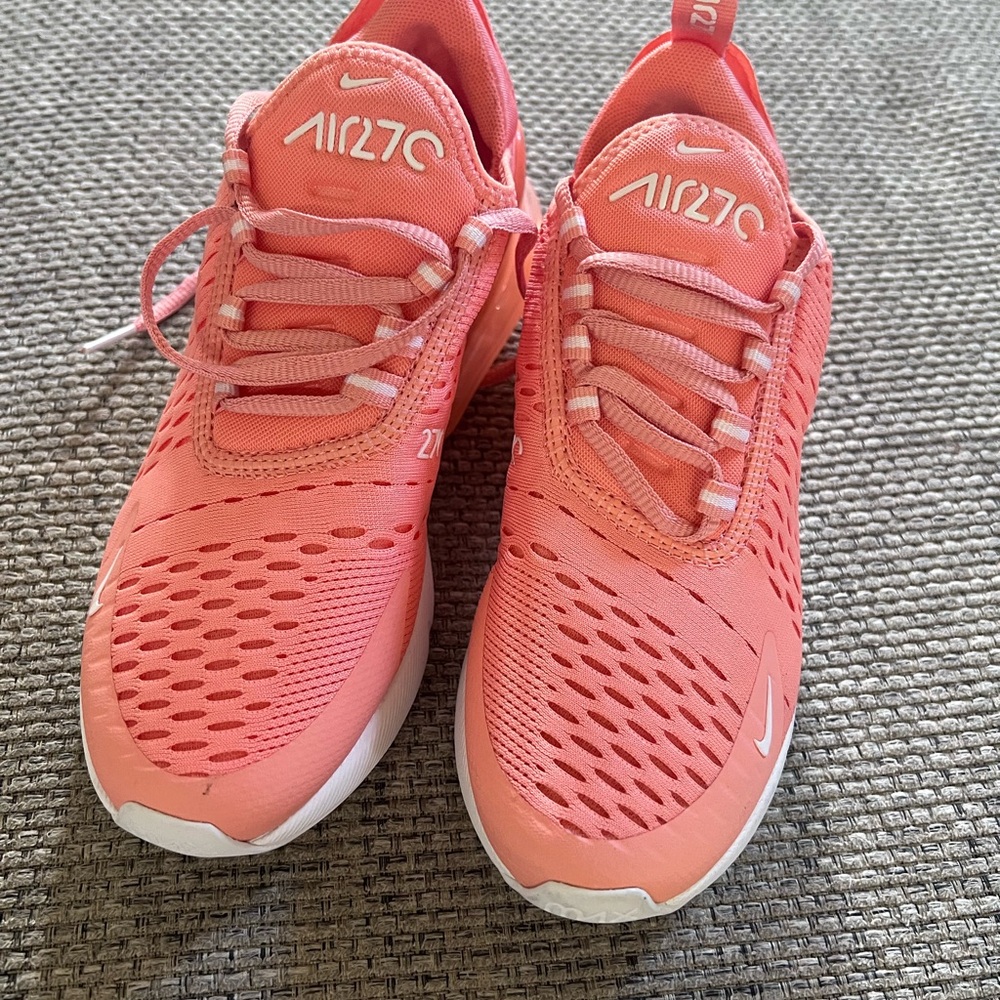 Nike Air Zoom Sneakers - Coral Pink